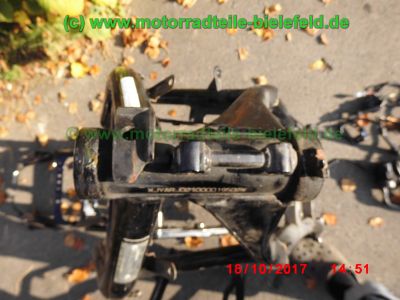 Yamaha_FZS600_Fazer_RJ02_rot_zerlegt_-_Ersatzteile_Teile_parts_spares_spare-parts_ricambi_repuestos_wie_FZ1_FZ6_FZR600R_YZF600R-272.jpg
