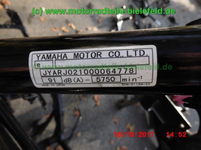 Yamaha_FZS600_Fazer_RJ02_rot_zerlegt_-_Ersatzteile_Teile_parts_spares_spare-parts_ricambi_repuestos_wie_FZ1_FZ6_FZR600R_YZF600R-274.jpg