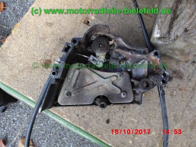 Yamaha_FZS600_Fazer_RJ02_rot_zerlegt_-_Ersatzteile_Teile_parts_spares_spare-parts_ricambi_repuestos_wie_FZ1_FZ6_FZR600R_YZF600R-287.jpg