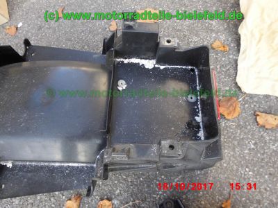 Yamaha_FZS600_Fazer_RJ02_rot_zerlegt_-_Ersatzteile_Teile_parts_spares_spare-parts_ricambi_repuestos_wie_FZ1_FZ6_FZR600R_YZF600R-299.jpg