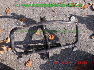 Yamaha_FZS600_Fazer_RJ02_rot_zerlegt_-_Ersatzteile_Teile_parts_spares_spare-parts_ricambi_repuestos_wie_FZ1_FZ6_FZR600R_YZF600R-42.jpg