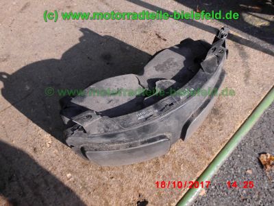 Yamaha_FZS600_Fazer_RJ02_rot_zerlegt_-_Ersatzteile_Teile_parts_spares_spare-parts_ricambi_repuestos_wie_FZ1_FZ6_FZR600R_YZF600R-43.jpg