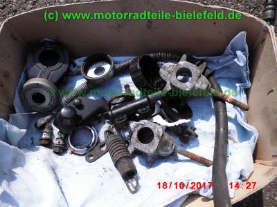 Yamaha_FZS600_Fazer_RJ02_rot_zerlegt_-_Ersatzteile_Teile_parts_spares_spare-parts_ricambi_repuestos_wie_FZ1_FZ6_FZR600R_YZF600R-61.jpg