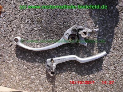 Yamaha_FZS600_Fazer_RJ02_rot_zerlegt_-_Ersatzteile_Teile_parts_spares_spare-parts_ricambi_repuestos_wie_FZ1_FZ6_FZR600R_YZF600R-67.jpg