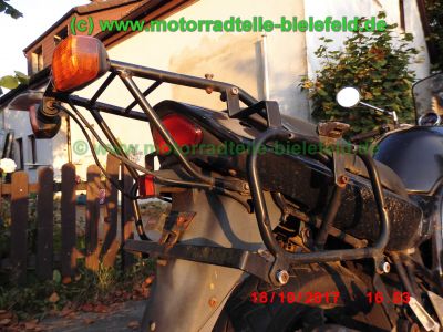 Suzuki_GSF600S_Bandit_GN77B_schwarz_GIVI-Koffertraeger_Gepaecksystem_-_Ersatzteile_Teile_parts_spares_spare-parts_ricambi_repuestos_wie_WVA8_GSX_600_750_F_GN72B_GR78A_GSF_1200_WVA9_GV75A-87.jpg