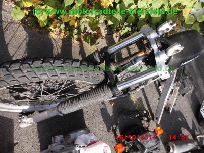 Honda_NX650_Dominator_RD08_zerlegt_blau-grau_RFVC_Motor_-_Ersatzteile_Teile_parts_spares_spare-parts_ricambi_repuestos_wie_RD02_-105.jpg