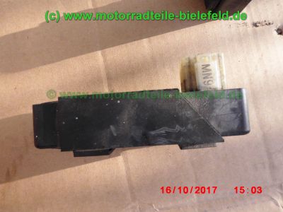 Honda_NX650_Dominator_RD08_zerlegt_blau-grau_RFVC_Motor_-_Ersatzteile_Teile_parts_spares_spare-parts_ricambi_repuestos_wie_RD02_-136.jpg