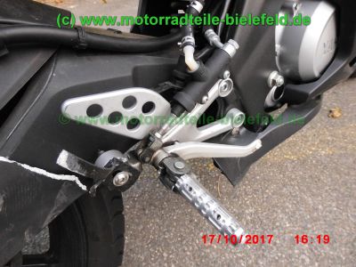 Yamaha_YZF-R125_ABS_RE11_EZ_2016_–_5D7_Ersatzteile_Teile_parts_spares_spare-parts_ricambi_repuestos_wie_YZFR125_RE06_ab_2008-72.jpg