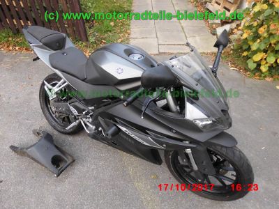 Yamaha_YZF-R125_ABS_RE11_EZ_2016_–_5D7_Ersatzteile_Teile_parts_spares_spare-parts_ricambi_repuestos_wie_YZFR125_RE06_ab_2008-96.jpg