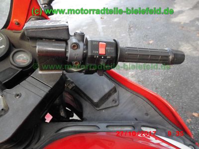 Kawasaki_ZX-10_Tomcat_ZXT00B_rot-weiss_139PS_260kmh_unverbastelt_original_Auspuff_KHI_K177_Gepaecktraeger_–_Technik_wie_GPZ1000RX_ZXT00A_GPZ900R_ZX900A-28.jpg