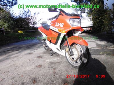 Kawasaki_ZX-10_Tomcat_ZXT00B_rot-weiss_139PS_260kmh_unverbastelt_original_Auspuff_KHI_K177_Gepaecktraeger_–_Technik_wie_GPZ1000RX_ZXT00A_GPZ900R_ZX900A-43.jpg