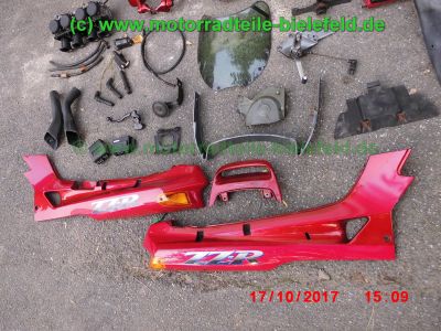 Kawasaki_ZZR600_ZX600D_rot_teilzerlegt_-_Ersatzteile_Teile_parts_spares_spare-parts_ricambi_repuestos_wie_ZZ-R_600_ZX600E_1100_ZXT10_C_D-17.jpg
