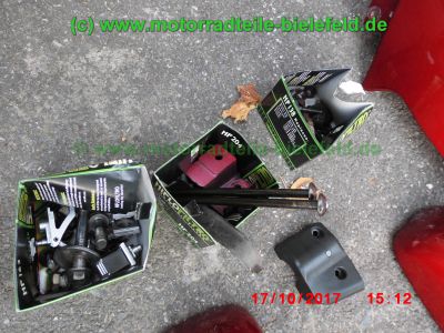 Kawasaki_ZZR600_ZX600D_rot_teilzerlegt_-_Ersatzteile_Teile_parts_spares_spare-parts_ricambi_repuestos_wie_ZZ-R_600_ZX600E_1100_ZXT10_C_D-50.jpg