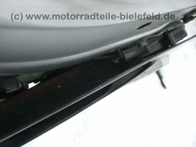Yamaha_FZR_600_FZR600_3HE_GFK_Verkleidung_Rommerskirchen_Stahlflex_33_CIMG0573.jpg