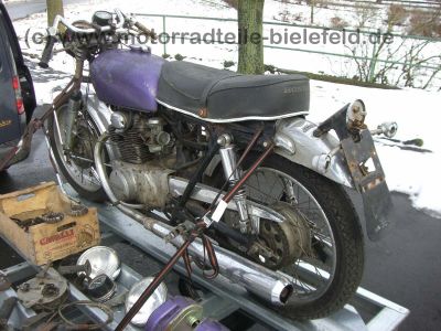 Honda_CB_250_350_450_CB250_CB350_CB450_K_250K_350K_450K_CB250K_lila_35.jpg