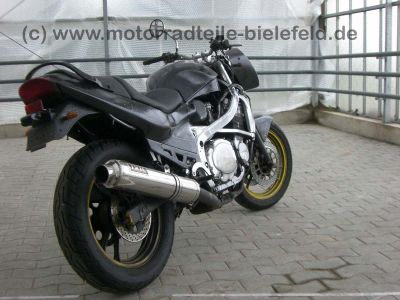 Suzuki_Streetfighter_GSX_600_750_GSX600_GSX750_F_GSX600F_GN72B_Superbike_Stahlflex_102.jpg