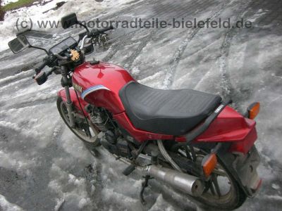 Yamaha_XS_400_XS400_DOHC_12E_rot_6.jpg