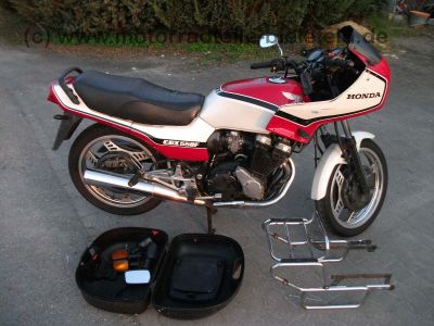 Honda_CBX550F2_rot_CBX_550_CBX550_F_F2_550F_550F2_5.jpg