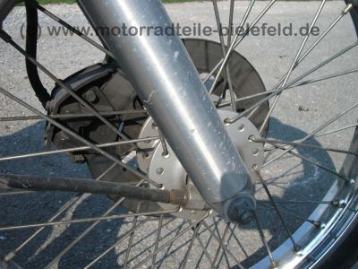 Suzuki_GN125_NF41A_NF41_A_GN_125_schwarz_weiss_49.jpg