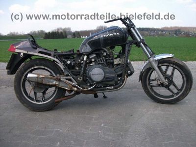 Honda_VF750S_RC07_Sabre_VF_400_500_700_750_VF700_VF750_F_C_700S_750S_Magna_Interceptor_43.jpg