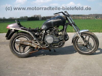 Honda_VF750S_RC07_Sabre_VF_400_500_700_750_VF700_VF750_F_C_700S_750S_Magna_Interceptor_56.jpg