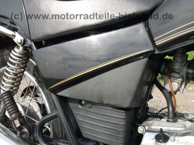 Yamaha_SR125_10F_schwarz_grosse_Scheibe_SR_125_125SE_SR125SE_50.jpg