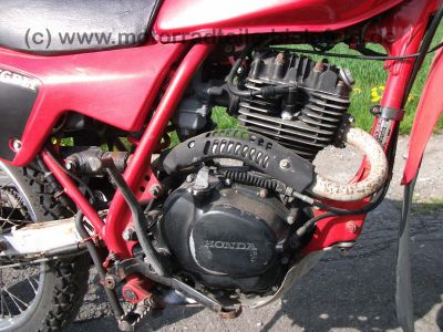 Honda_XL125R_JD04_XL_XR_125_200_250_XL125_XL200_XL250_S_R_125S_125R_66.jpg