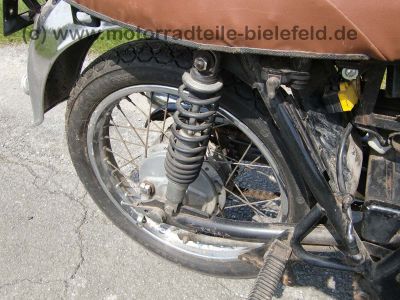 Honda_CB_250G_schwarz_KONI_braune_Sitzbank_Motor_CJ_250T_76.jpg