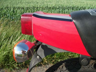 Kawasaki_KZ400J_rot_nackt_Giuliari_Sitzbank_KZ_Z_GPZ_305_400_500_550_750_64_.jpg