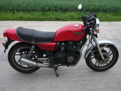 Yamaha_XJ550_4V8_feuerwehrrot_Sebring_4in1Auspuff_Magura_Lenker_XJ_500_550_600_650_XJ650_XJ600_XJ500_5N4_5_.jpg