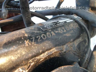 Kawasaki_KZ200A_Z200_KZ200_Z250_KZ250_KL250_Z_KZ_KL_200_250_A_C_LTD_250A_250C_22_.jpg