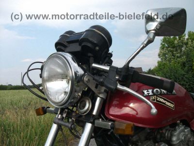 Honda_CB_750K_RC01_rot_EXTRAS_Sebring_Gimbel_Giuliari_Tarozzi_Koni_Lucas_650_900_Boldor_107.jpg