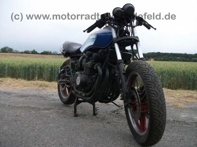 Kawasaki_GPZ750UT_blau_Vollverkleidung_Z_KZ_GPZ_ZX_550_750_ZX750_GPZ750_A_E_UT_750UT_750A_49.jpg