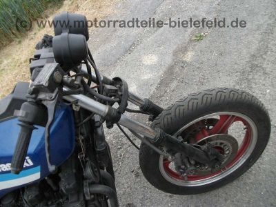Kawasaki_GPZ750UT_blau_Vollverkleidung_Z_KZ_GPZ_ZX_550_750_ZX750_GPZ750_A_E_UT_750UT_750A_57.jpg