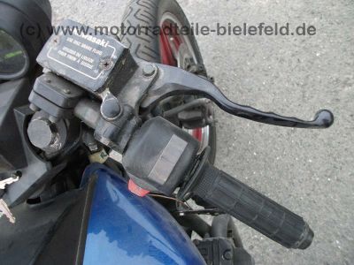 Kawasaki_GPZ750UT_blau_Vollverkleidung_Z_KZ_GPZ_ZX_550_750_ZX750_GPZ750_A_E_UT_750UT_750A_70.jpg