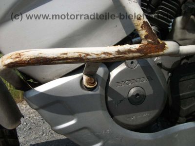 Honda_XL_600V_Transalp_PD06_Crash_Scheibenbremse_MRA_Hauptstaender_HG_25kW_Motor_1a_XL600V_XL600_V70.jpg