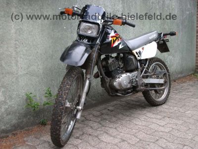 Suzuki_DR_125_SE_SF44A_grau_schwarz_EZ_2000_wie_DR_GN_GZ_125_DR125_GN125_GZ125_S_SE_125SE_125S_106.jpg