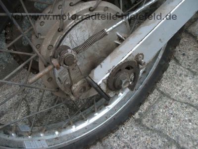 Suzuki_DR_125_SE_SF44A_grau_schwarz_EZ_2000_wie_DR_GN_GZ_125_DR125_GN125_GZ125_S_SE_125SE_125S_94.jpg