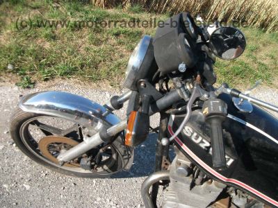 Suzuki_GS_450_D_schwarz_wie_GS_400_450_GS450_GS400_B_C_D_E_L_450L_450D_GS450D_13.jpg