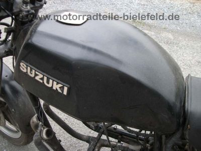 Suzuki_GS75x_GSX_750E_schwarz_ohne_Motor_GS110X_GSX_750_1100_E_ES_EF_original_Auspuff_33.jpg