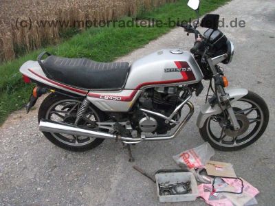 Honda_CB_450N_PC14_20kW_silber_Sturzbuegel_wie_CB_CM_CMX_250_400_450_N_S_5.jpg