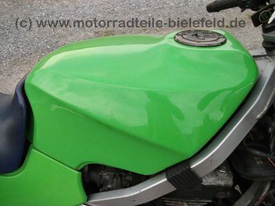 Kawasaki_GPZ_600R_ZX600A_gruen_Laser_4in1_MRA_GPZ_GPX_ZX_600_750_A_B_R_39.jpg