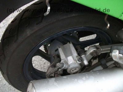 Kawasaki_GPZ_600R_ZX600A_gruen_Laser_4in1_MRA_GPZ_GPX_ZX_600_750_A_B_R_48.jpg