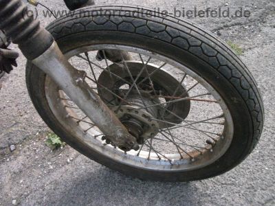 Honda_CB_250B4_nackt_20kW_250_CB250_K_K4_B4_250K_250K4_250B4_CB250K_CB250K4_CB250B4_03_1974_19.jpg
