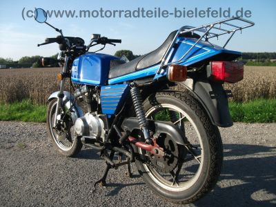 GSX_250E_blau_TOP_Hecktraeger_GS25x__-_GS_GSX_250_400_GSX250_GSX400_E_GSX250E_GSX400E_GS40x_25_40_x_59.jpg