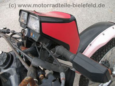 Yamaha_DT_80_LC_37A_schwarzrot_wie_RD_DT_80_RD80_DT80_LC_LC2_LCII_80LC_80LC2_80LCII_53V_70.jpg