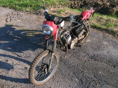Suzuki_TS_50X_rot_nackt_wie_ZR_GT_RG_RM_ZR_TS_80_90_50_X_ZR50_GT80_TS80_TS90_RG80_RG90_40.jpg
