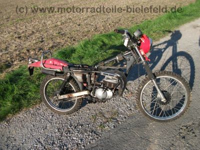 Suzuki_TS_50X_rot_nackt_wie_ZR_GT_RG_RM_ZR_TS_80_90_50_X_ZR50_GT80_TS80_TS90_RG80_RG90_8.jpg