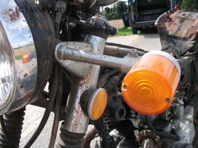 Honda_CB_200_blau_rostig_Sturzbuegel_wie_CB_125_250_CB125_CB200_CB250_K_57.jpg