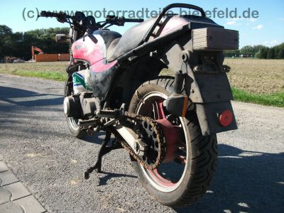 Kawasaki_GPZ_750_UT__ZX750A_rotschwarz_wie_Z_ZX_KZ_GPZ_550_750_E_UT_52.jpg
